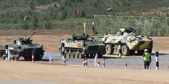 ZBD03步兵戰(zhàn)車亮相“空降排”，92A輪式裝甲車再戰(zhàn)“晴空”